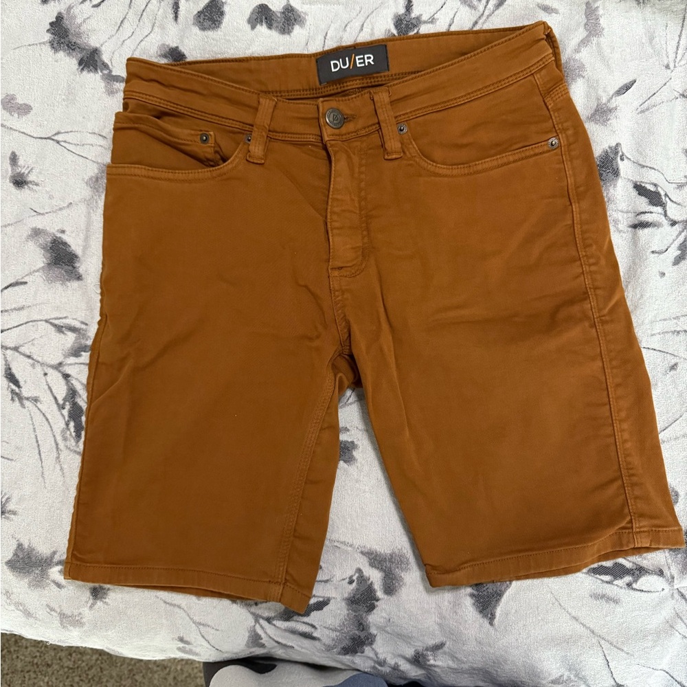 DUER No Sweat Slim Fit Shorts - 31” Waist - Rust Brown/Tan